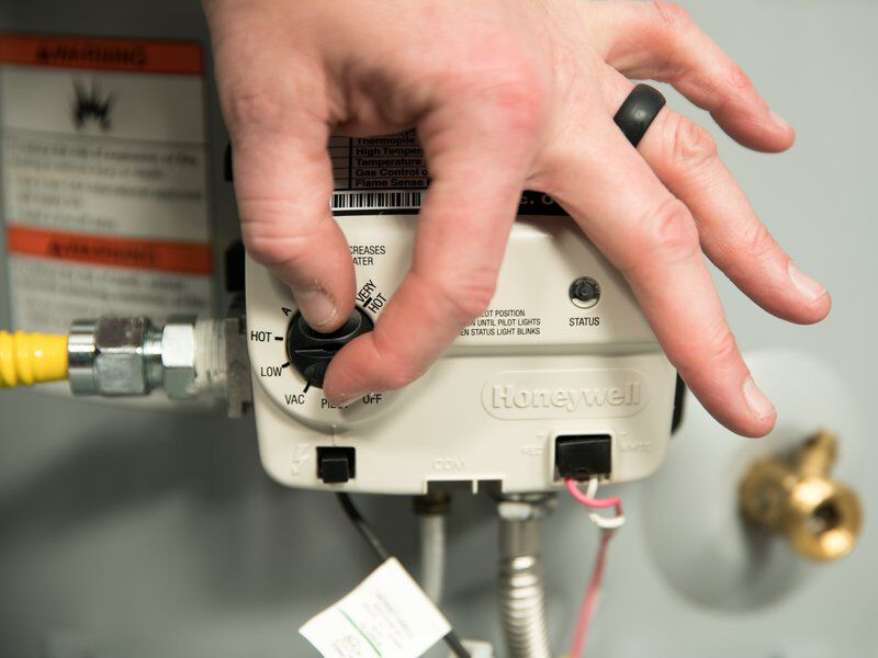 Turn off thermostat on gas water heater